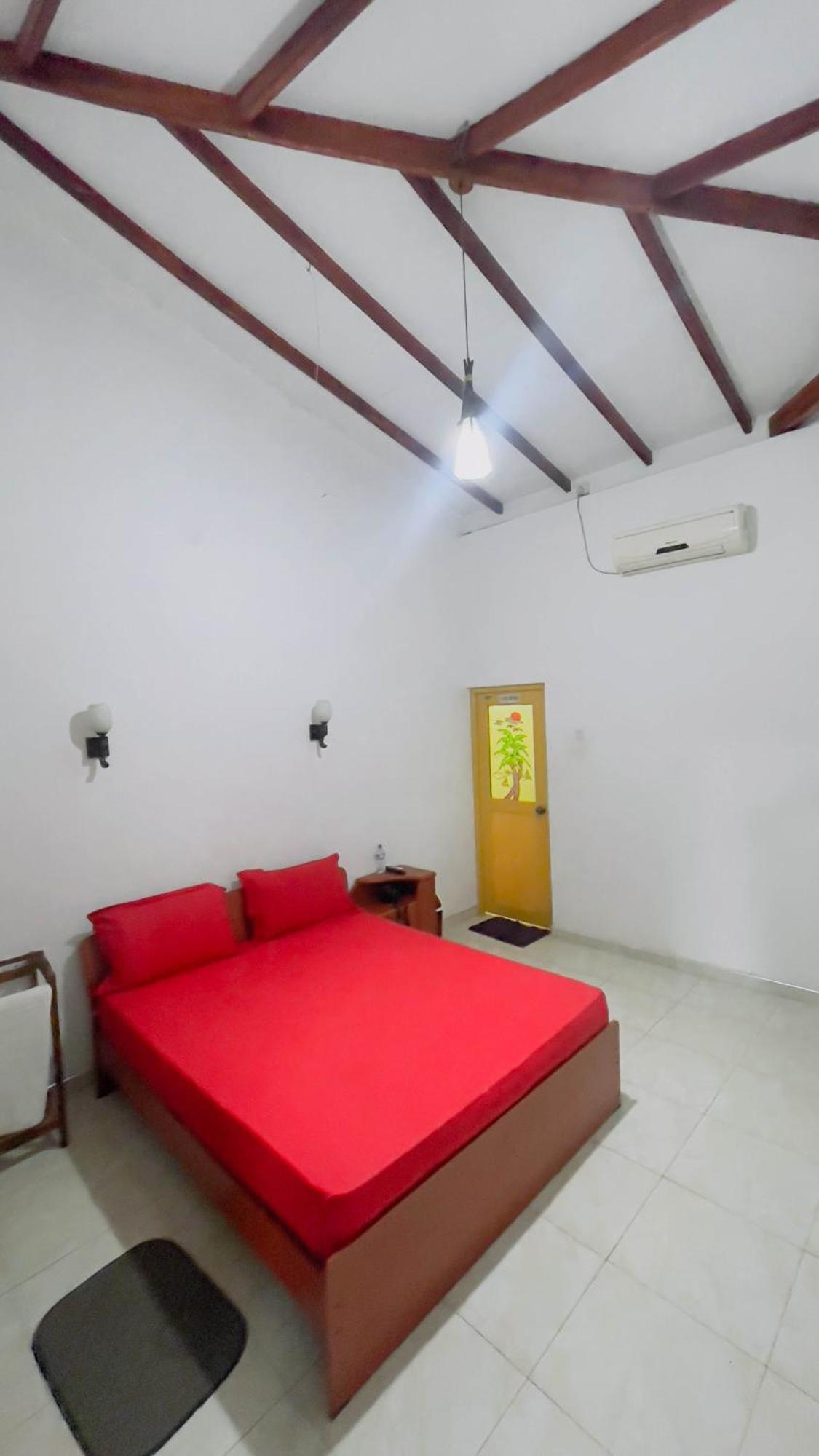 White Eagle Hotel Sigiriya Exterior photo